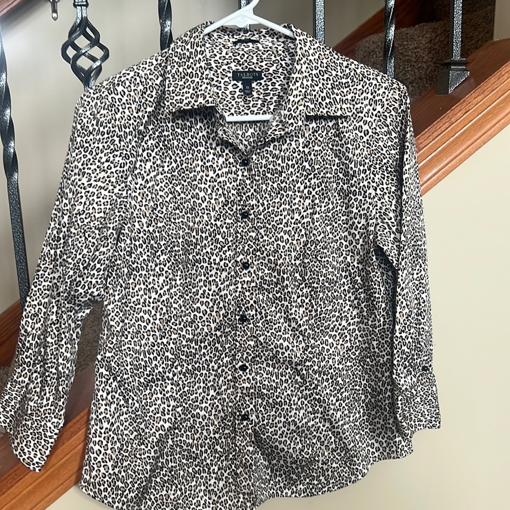 Size 10 Talbots cheetah print blouse